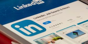 Ways to Grow Your LinkedIn Network Quickly